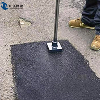 Patch تعديل مسار التصحيح البارد إصلاح الأسفلت 3kn Pourable درب حشو شقوق